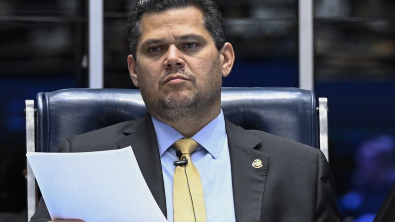 Alcolumbre aguarda decisão do STF sobre prorrogação da CPMI do INSS após liminar de Mendonça