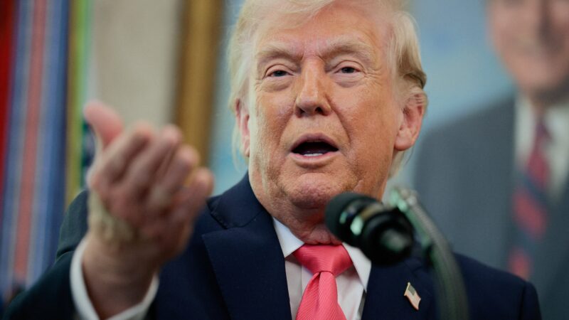 Trump afirma que Irã busca acordo de cessar-fogo e critica falta de apoio da Otan