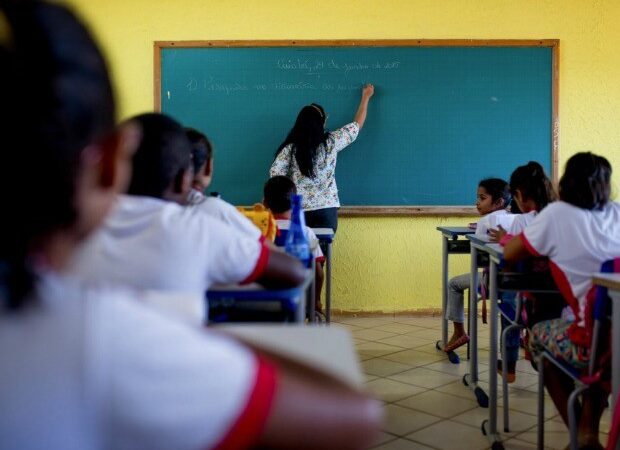 Maués anuncia resultado de seleção com mais de 600 vagas para professores