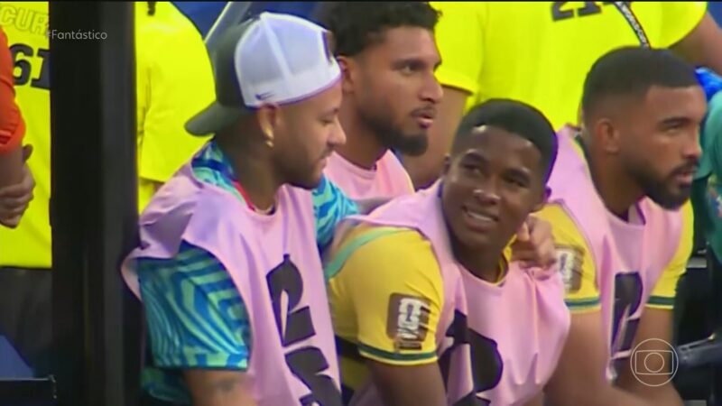 Endrick expressa frustração com Neymar durante empate do Brasil na Copa 2026