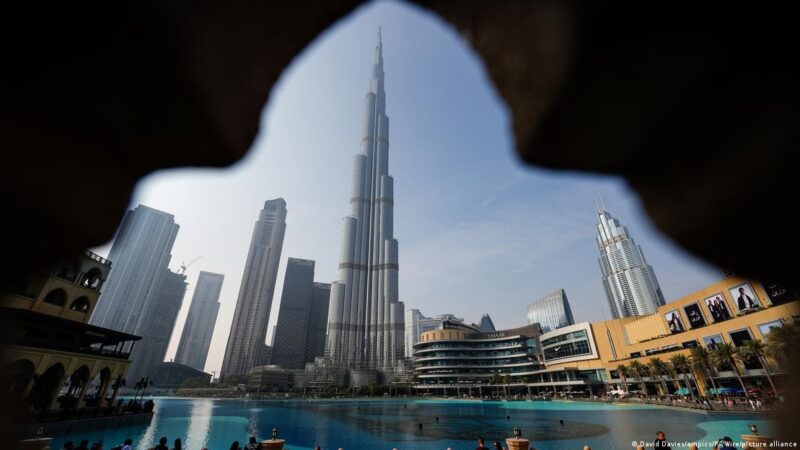 Guerra no Oriente Médio afeta vendas e movimento em lojas de luxo em Dubai