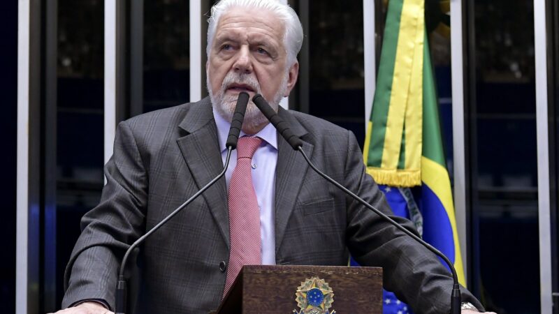 PF investiga supostas vantagens a Jaques Wagner em esquema ligado ao Banco Master