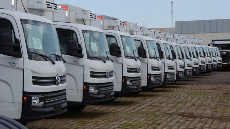 Governo oferece linha de crédito com juros reduzidos para compra de caminhões e ônibus
