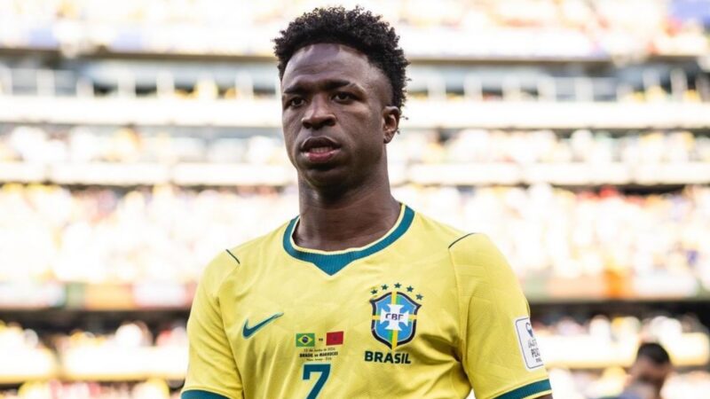 Por que Vini Jr. parece não encerrar frases em entrevistas? Entenda a influência do espanhol