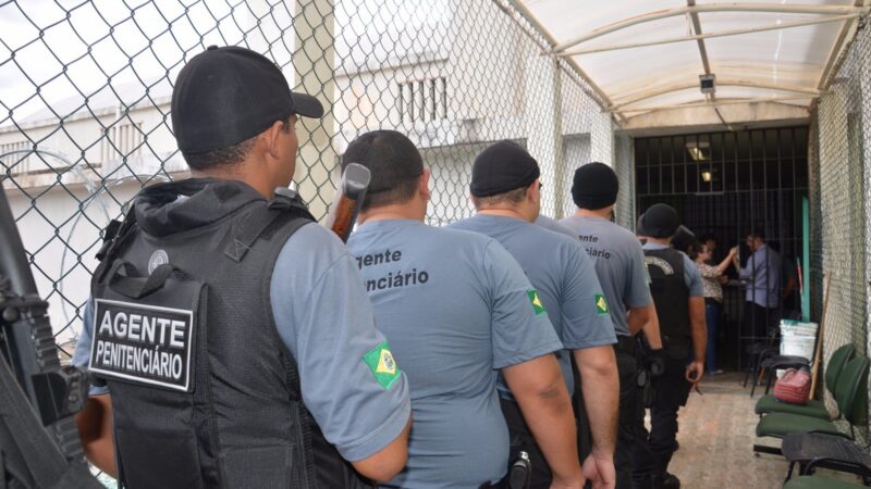 Ceará prepara concurso com pelo menos 1.000 vagas para agentes penitenciários