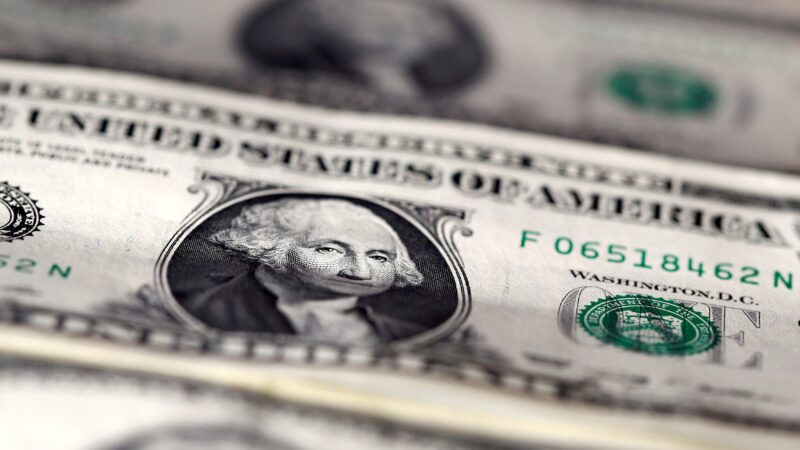Dólar cai para R$ 5,17 e Ibovespa registra alta após 11 quedas seguidas
