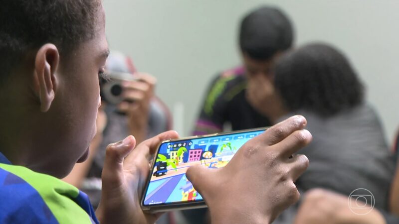 ECA Digital completa um ano e avança na proteção de crianças e adolescentes na internet