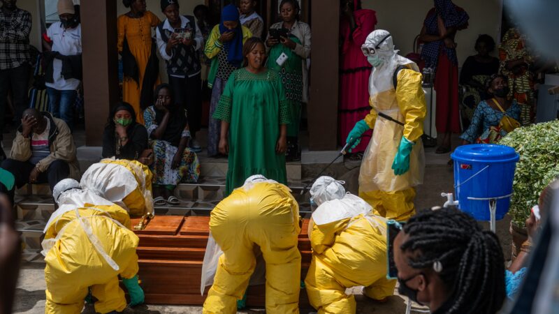 EUA, México e Canadá adotam restrições para conter risco de Ebola durante a Copa do Mundo